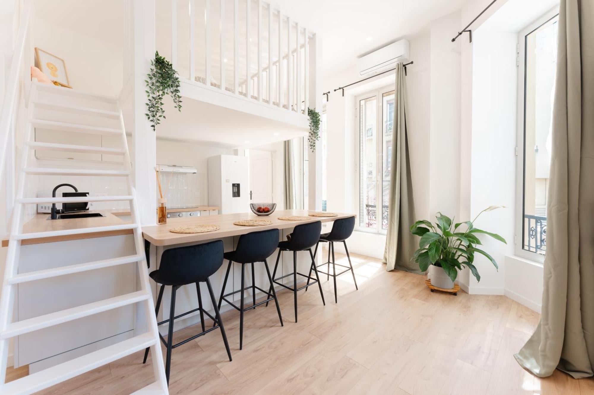 Riviera Appart - Hypercentre - Clim *